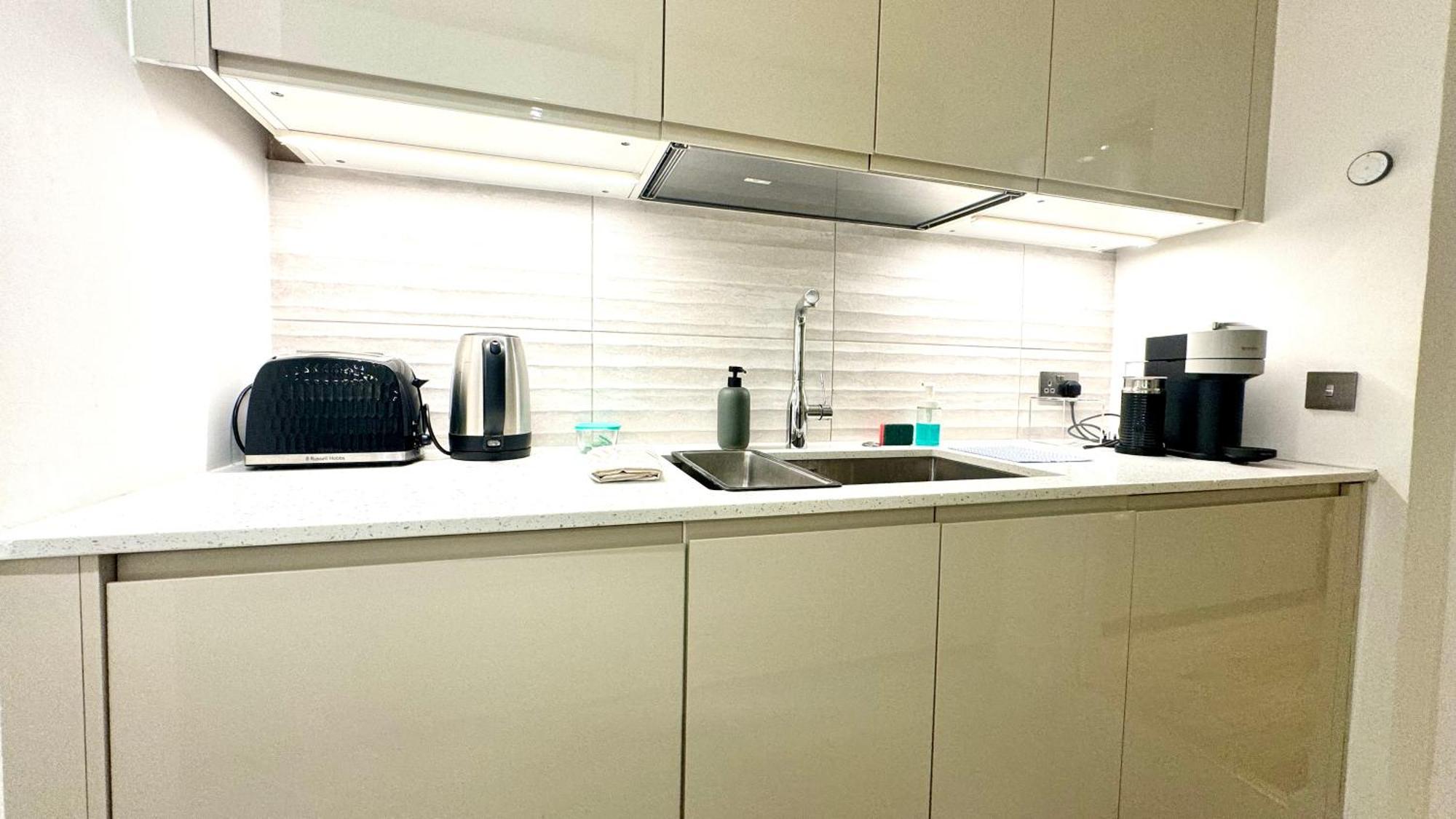2 Bedroom Apartment in Central Londen Buitenkant foto