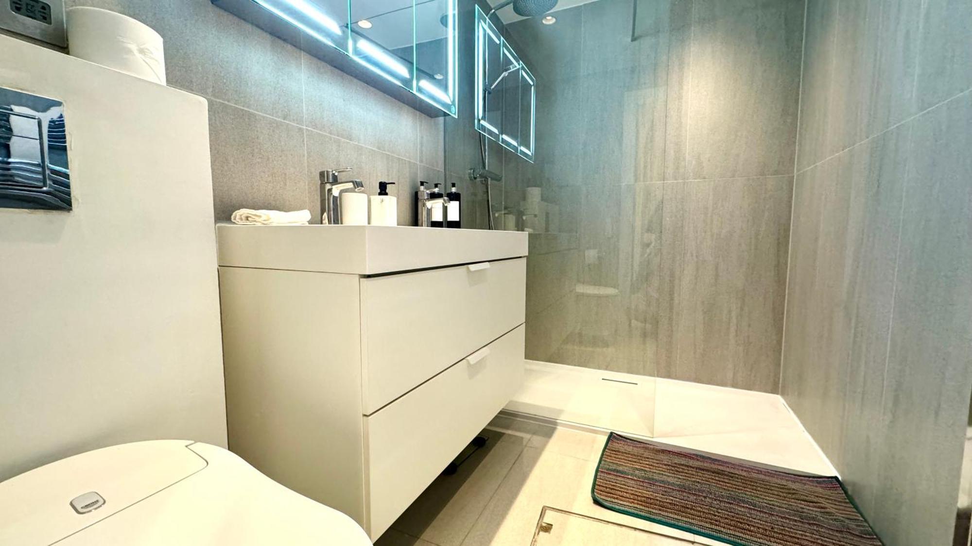 2 Bedroom Apartment in Central Londen Buitenkant foto